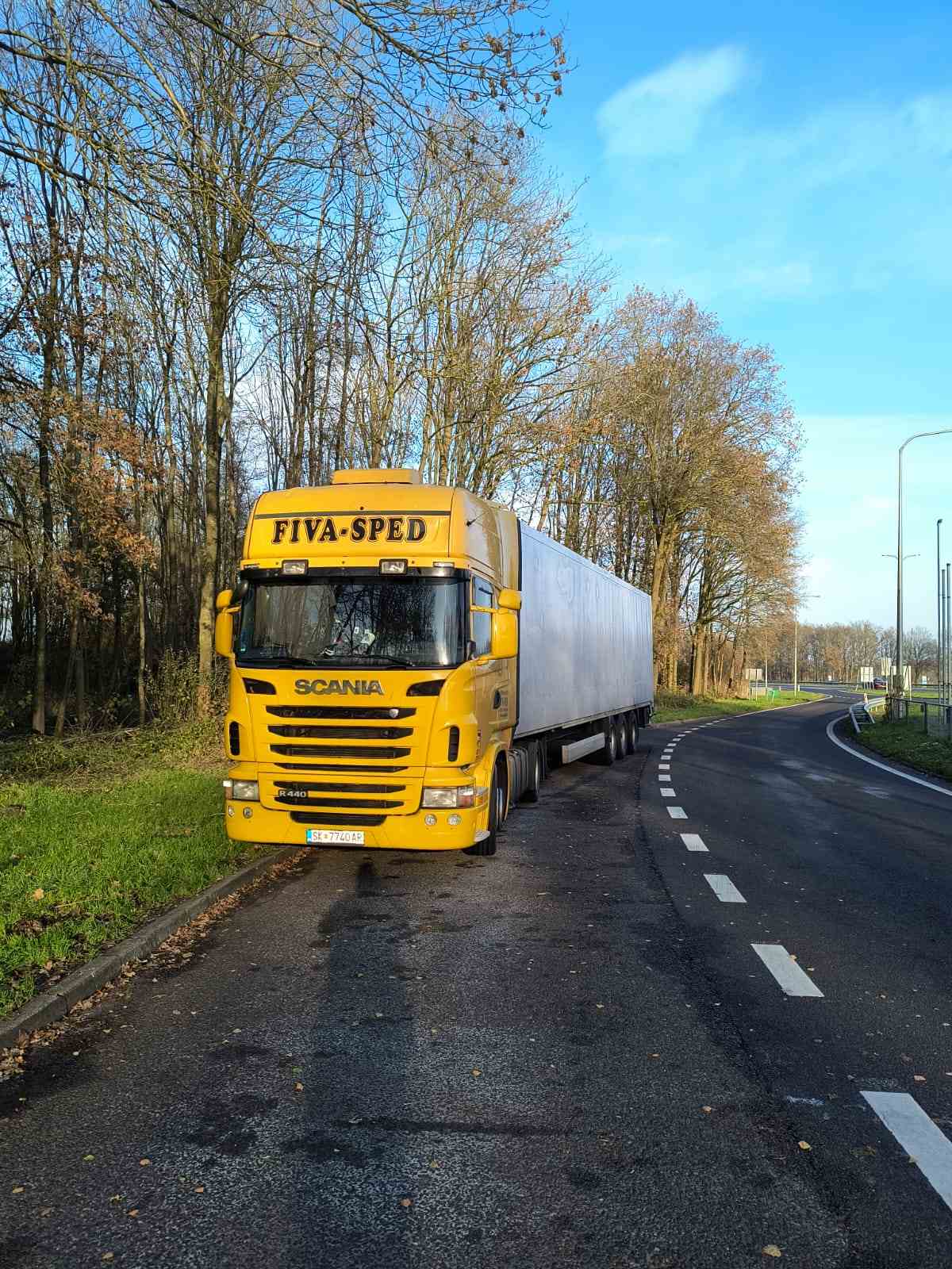 Fiva-Sped Scania R440 in transit
